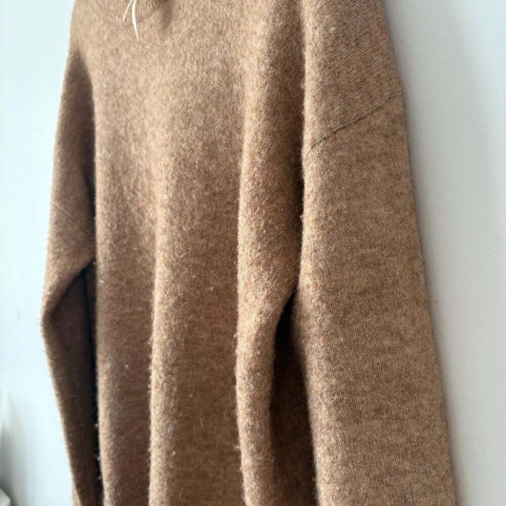 Aritzia The Group by Babaton Thurlow Wool Knit Sweater Crewneck BrownTan Small - Picture 5 of 8